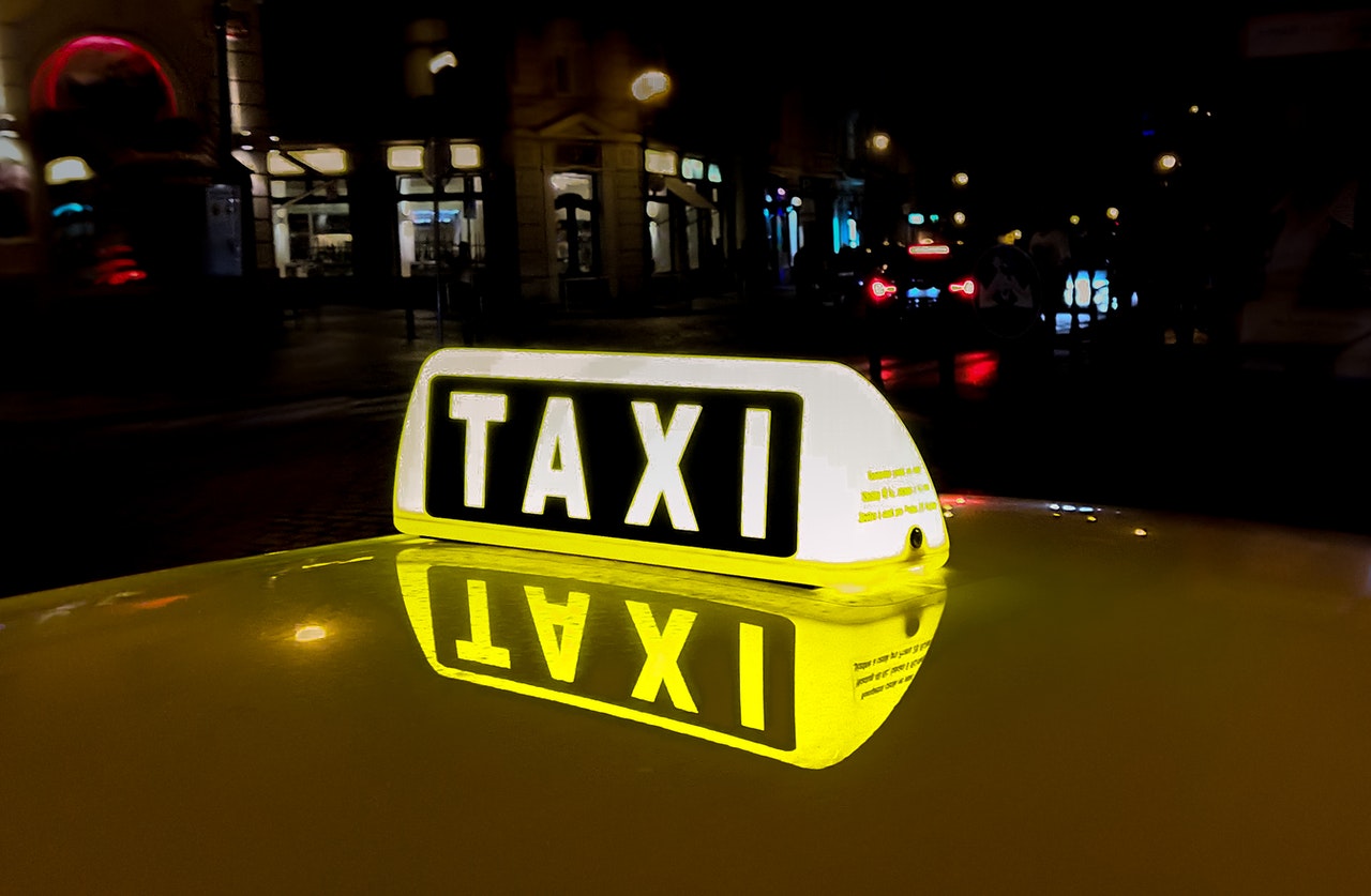 Cuáles son los requisitos para ser taxista
